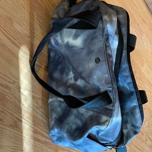 Lululemon Athletic Bag used once gray marble
